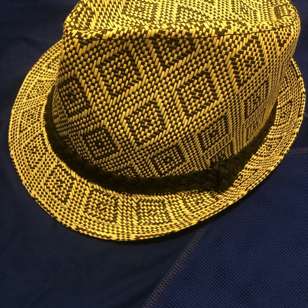 Cream/Black 100% Paper / Fedora HATS unisex....HOT